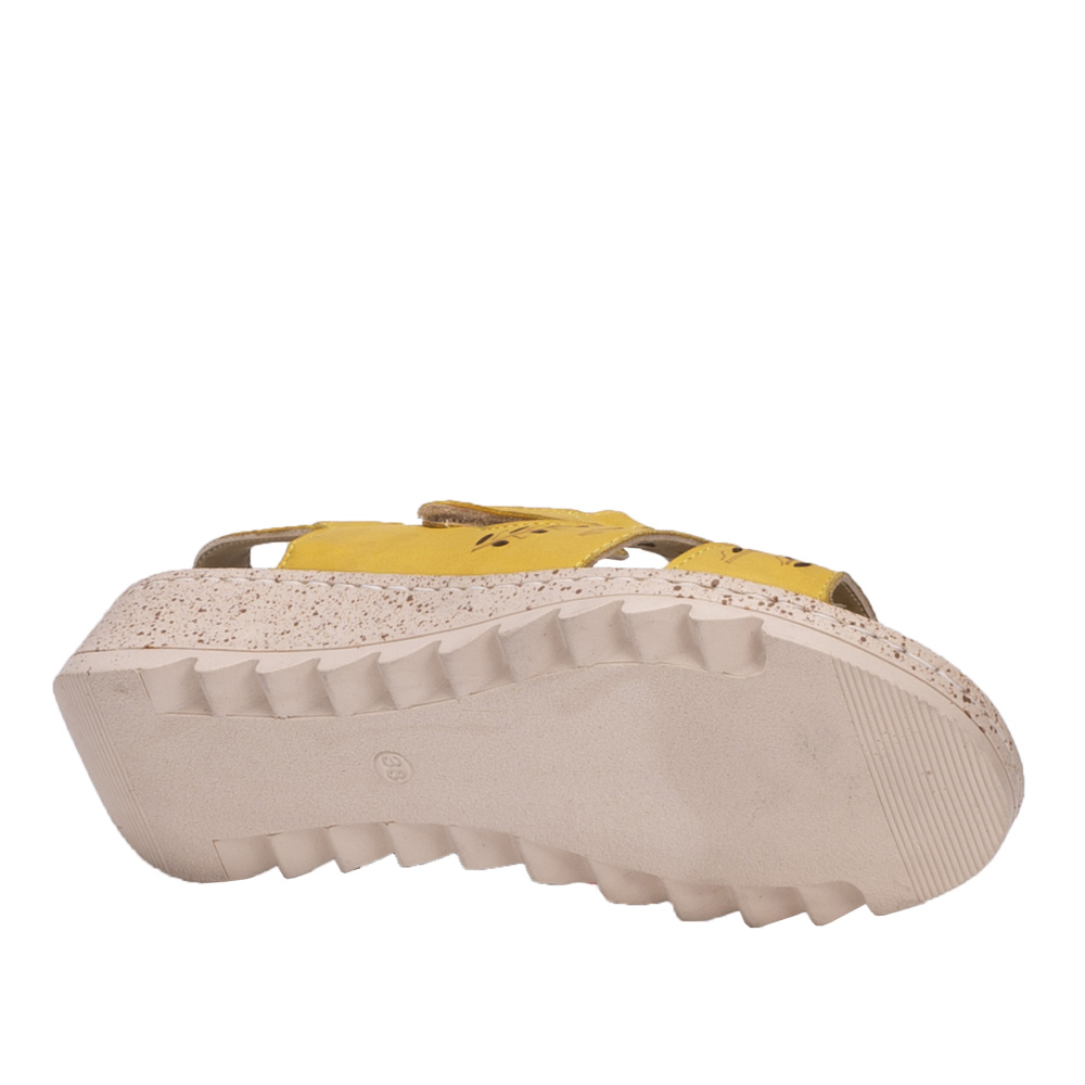 detail Dámské sandály IBERIUS 016-985 žlutá S1