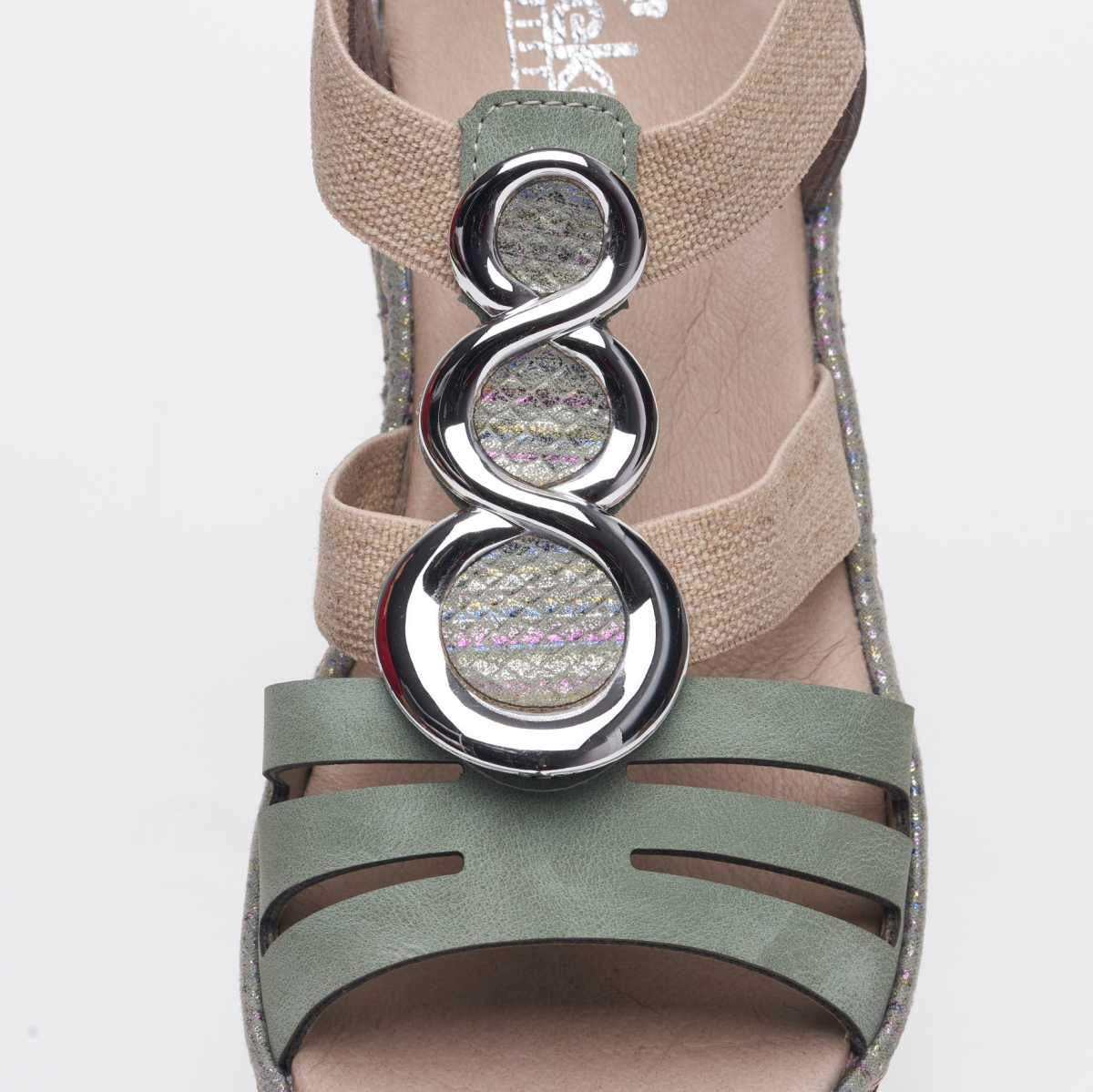 detail Dámské sandály RIEKER 679L4-52 zelená S3