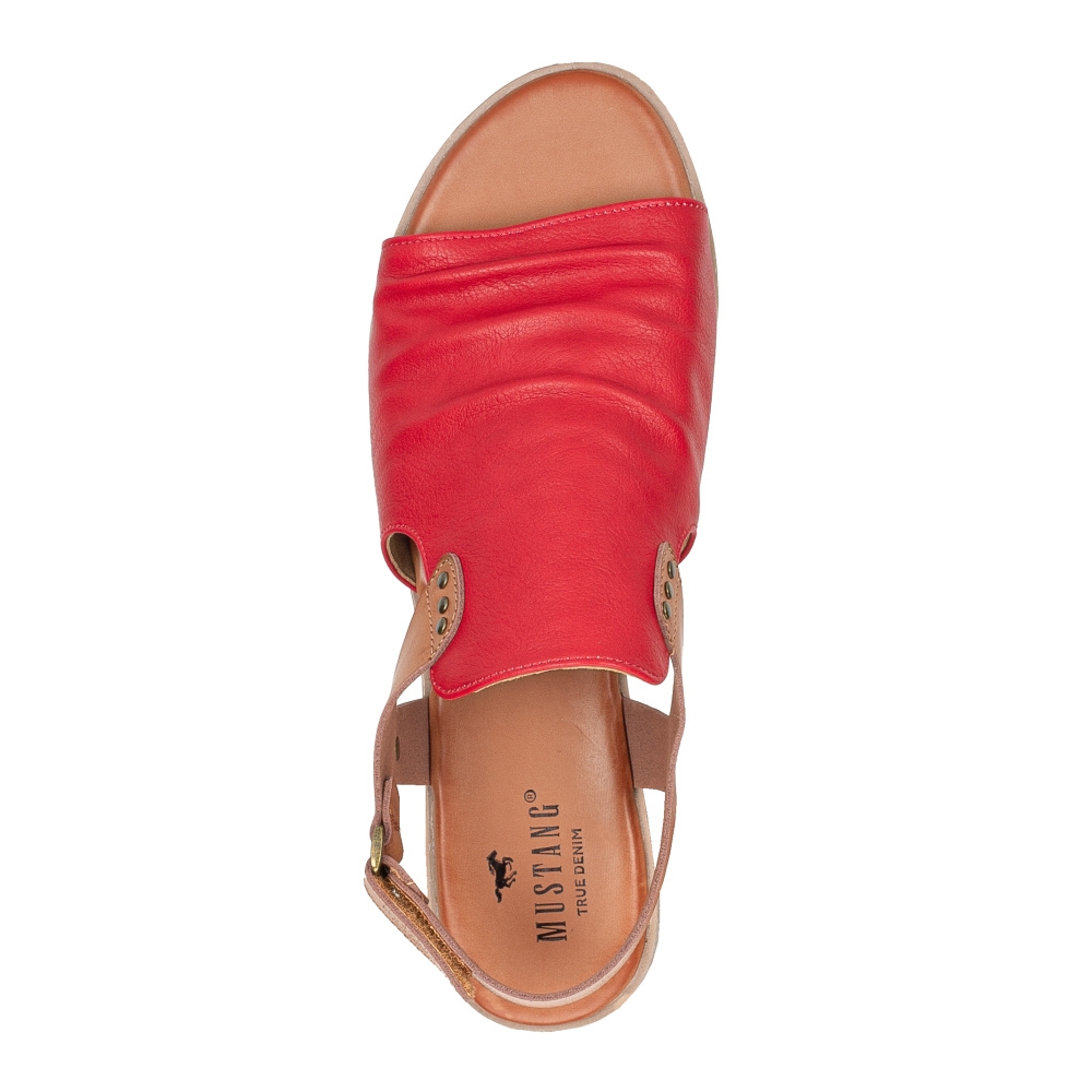 detail Dámské sandály MUSTANG 1388808-5 červená S4