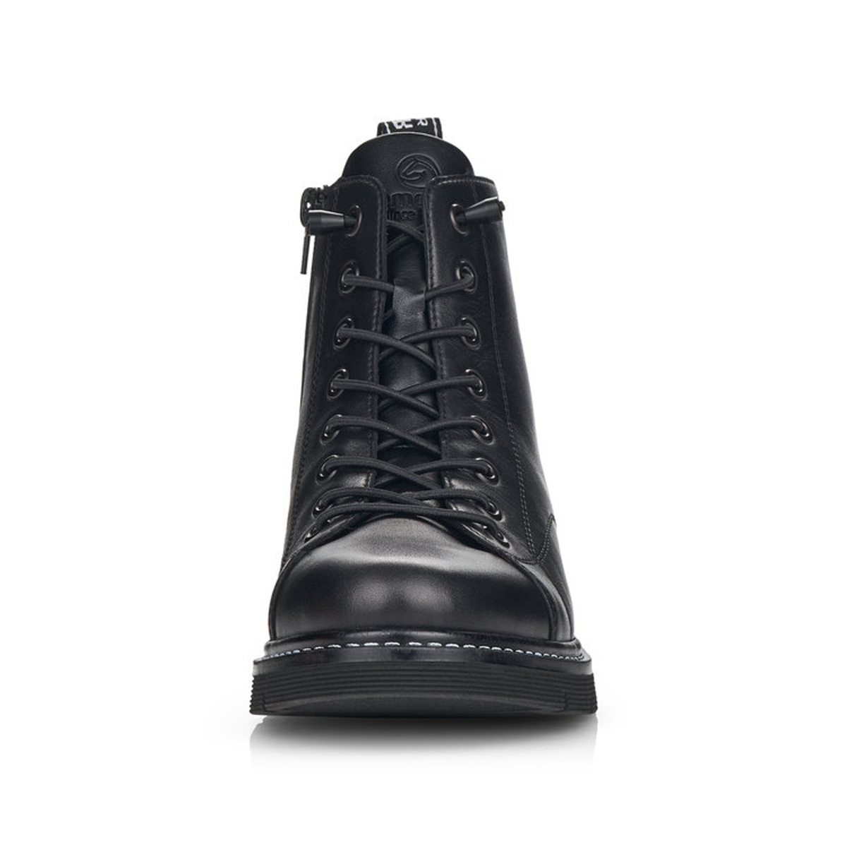detail Dámská kotníková obuv REMONTE D3971-01 černá W2