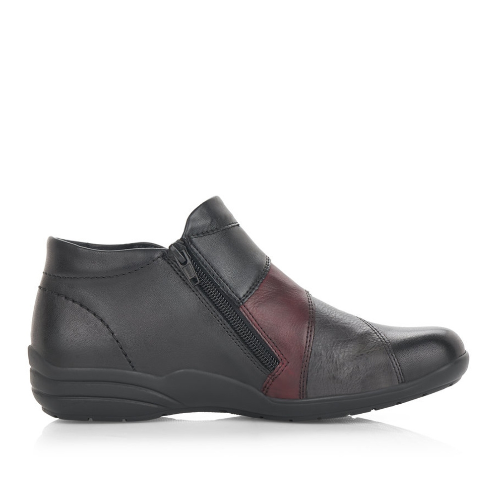 detail Dámská kotníková obuv REMONTE R7674-02 černá W3