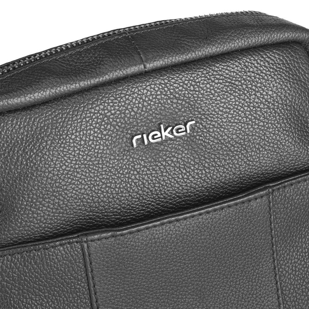 detail Pánská taška RIEKER 9004 černá W1