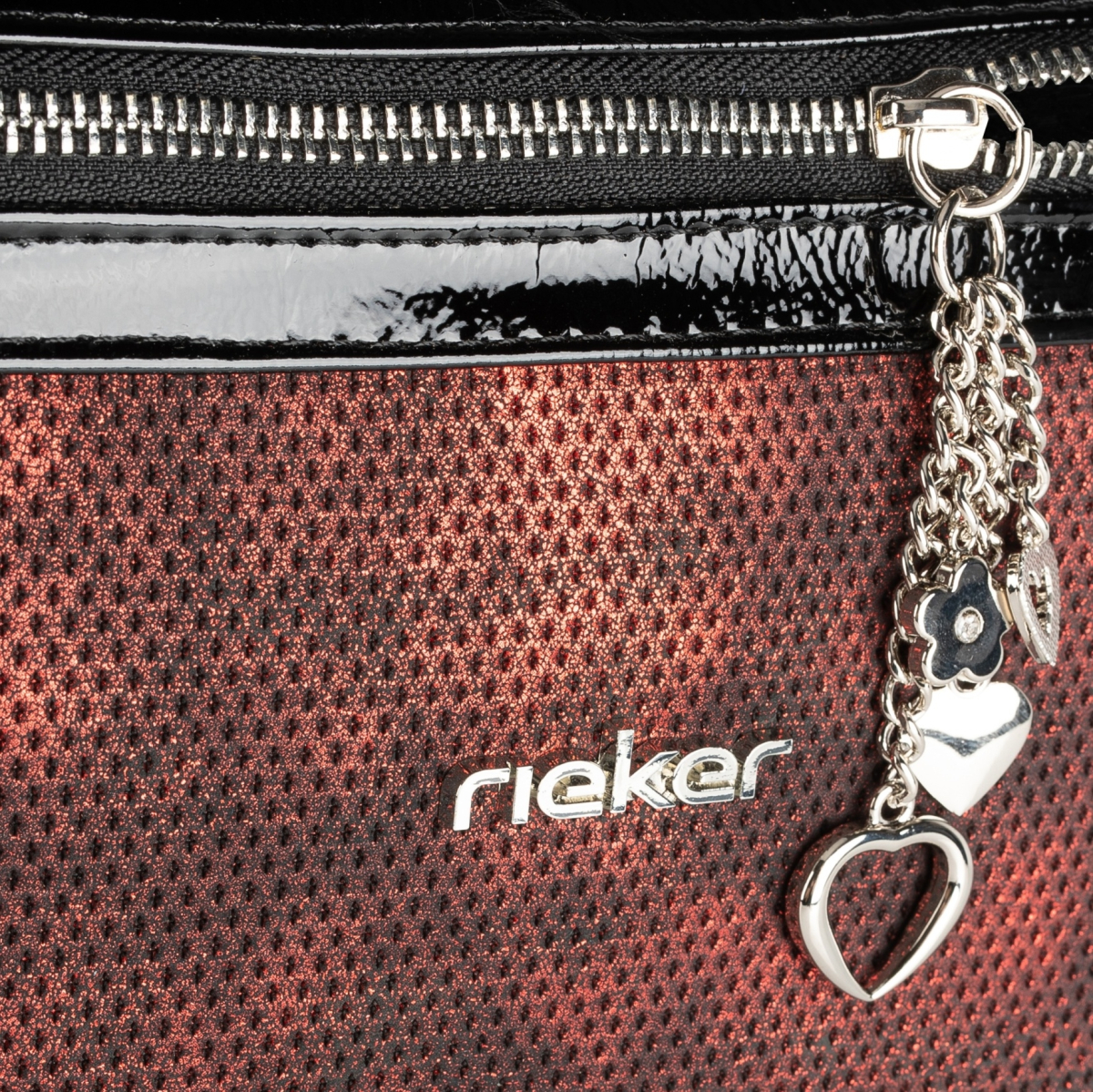 detail Dámská kabelka RIEKER C2249-062-T14 červená S3