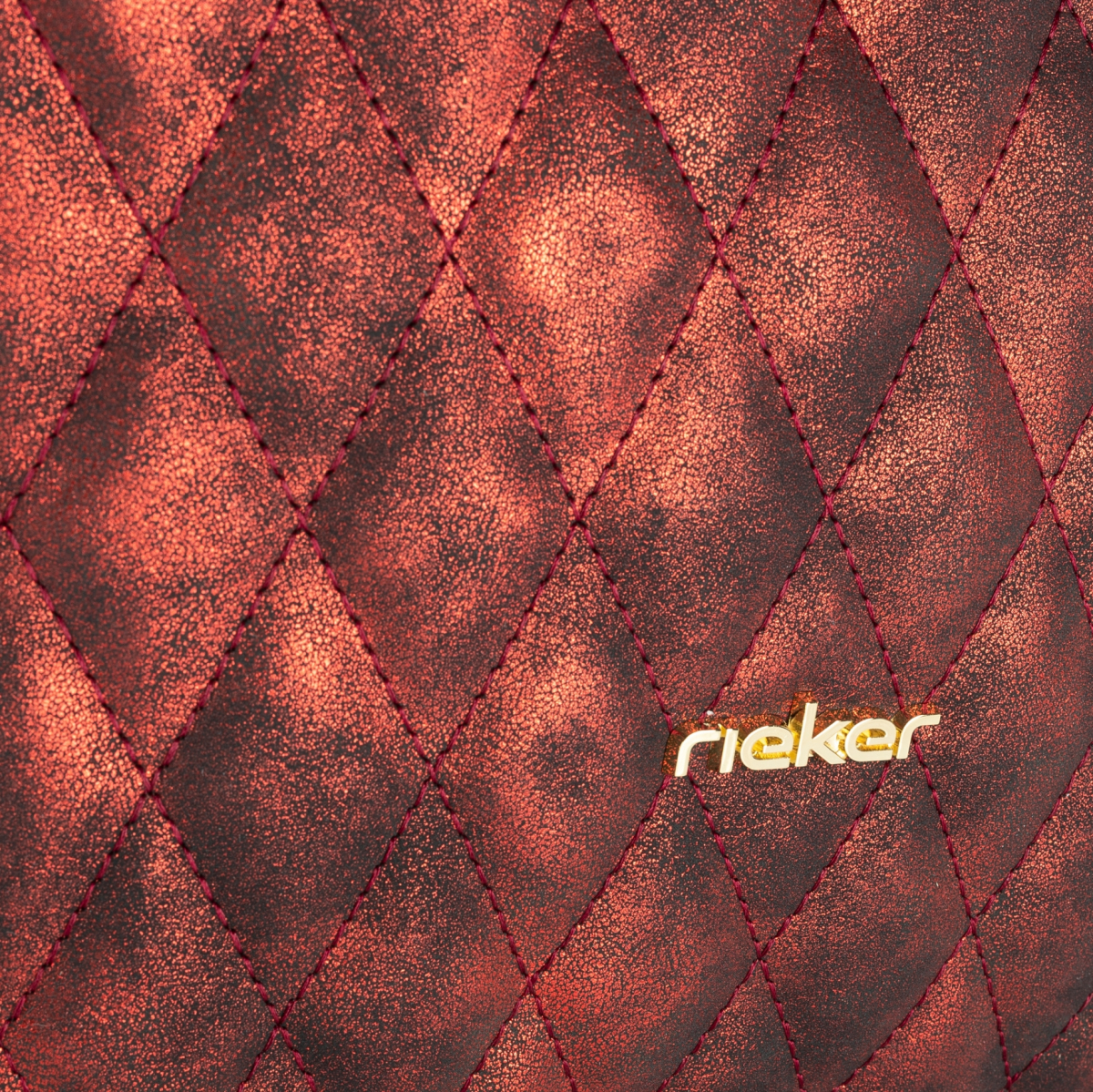 detail Dámská kabelka RIEKER C2230-062-H3 červená S3